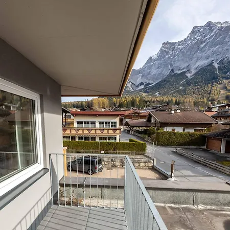Aparthotel Zugspitz *
