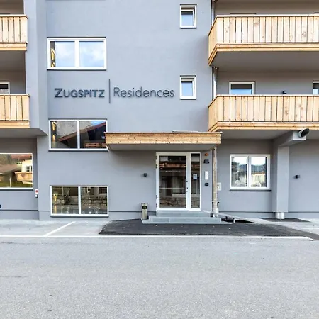 Zugspitz Apartmanhotel 4*