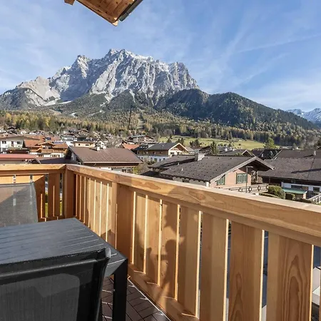 Zugspitz Apartmanhotel Ehrwald