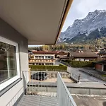 Hotel apartamentowy Zugspitz 4*